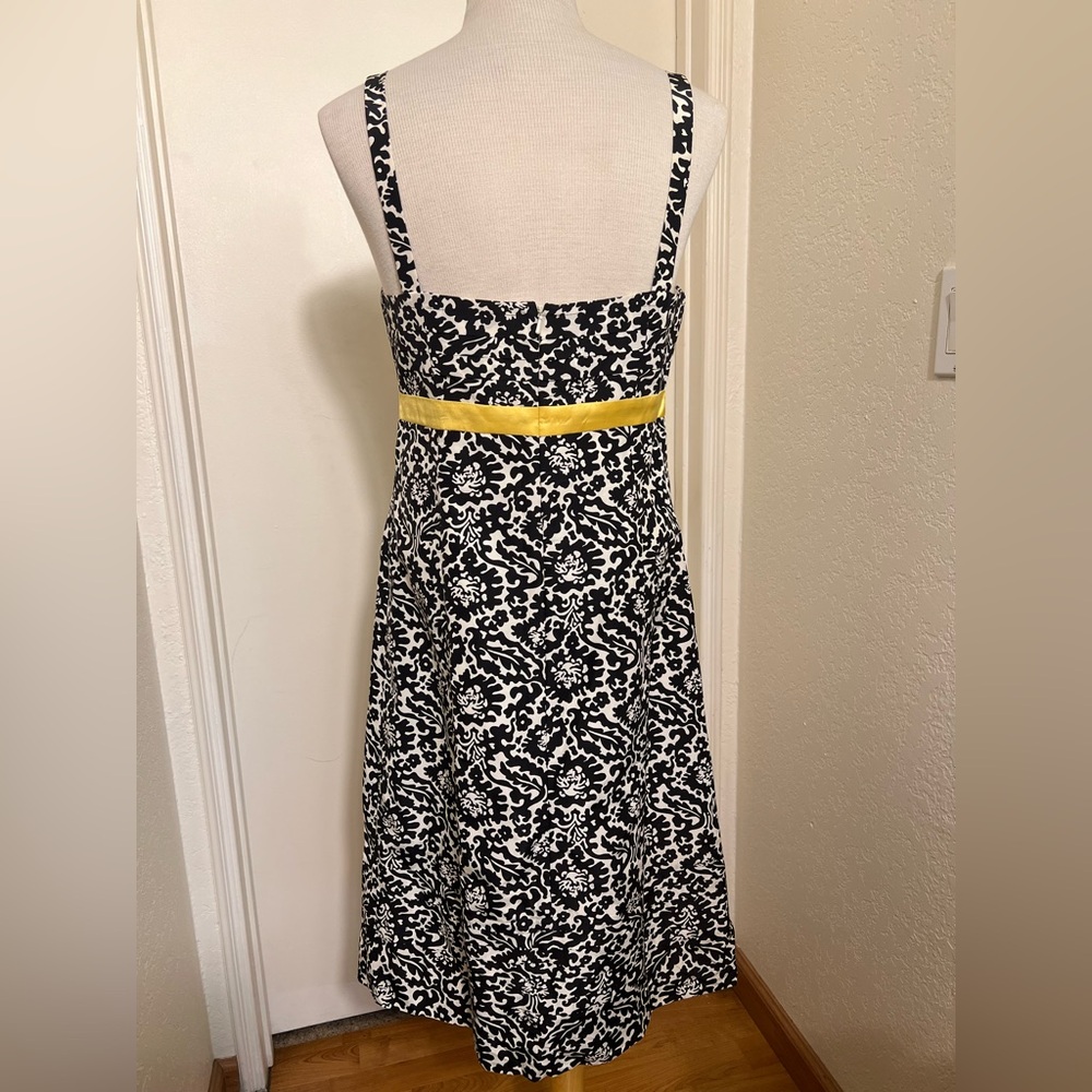 Lilly Pulitzer Black and White Floral Midi Dress with Yellow Waistband - Picture 2 of 6